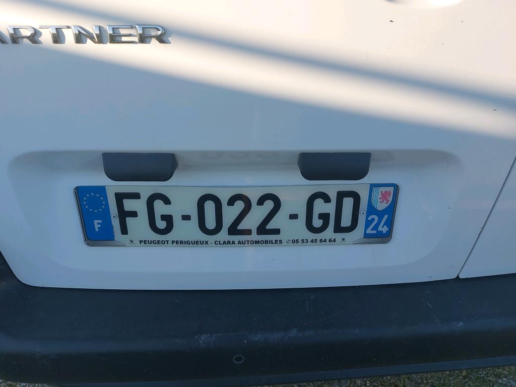 Peugeot PARTNER FOURGON STANDARD 650 KG BLUEHDI 100 S&S BVM5 PREMIUM 2019
