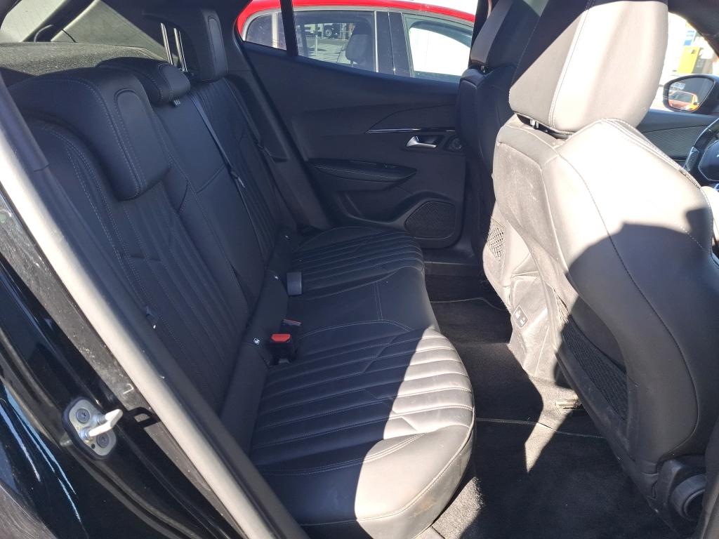 Peugeot 2008 PureTech 130 S&S EAT8 GT Pack 2022