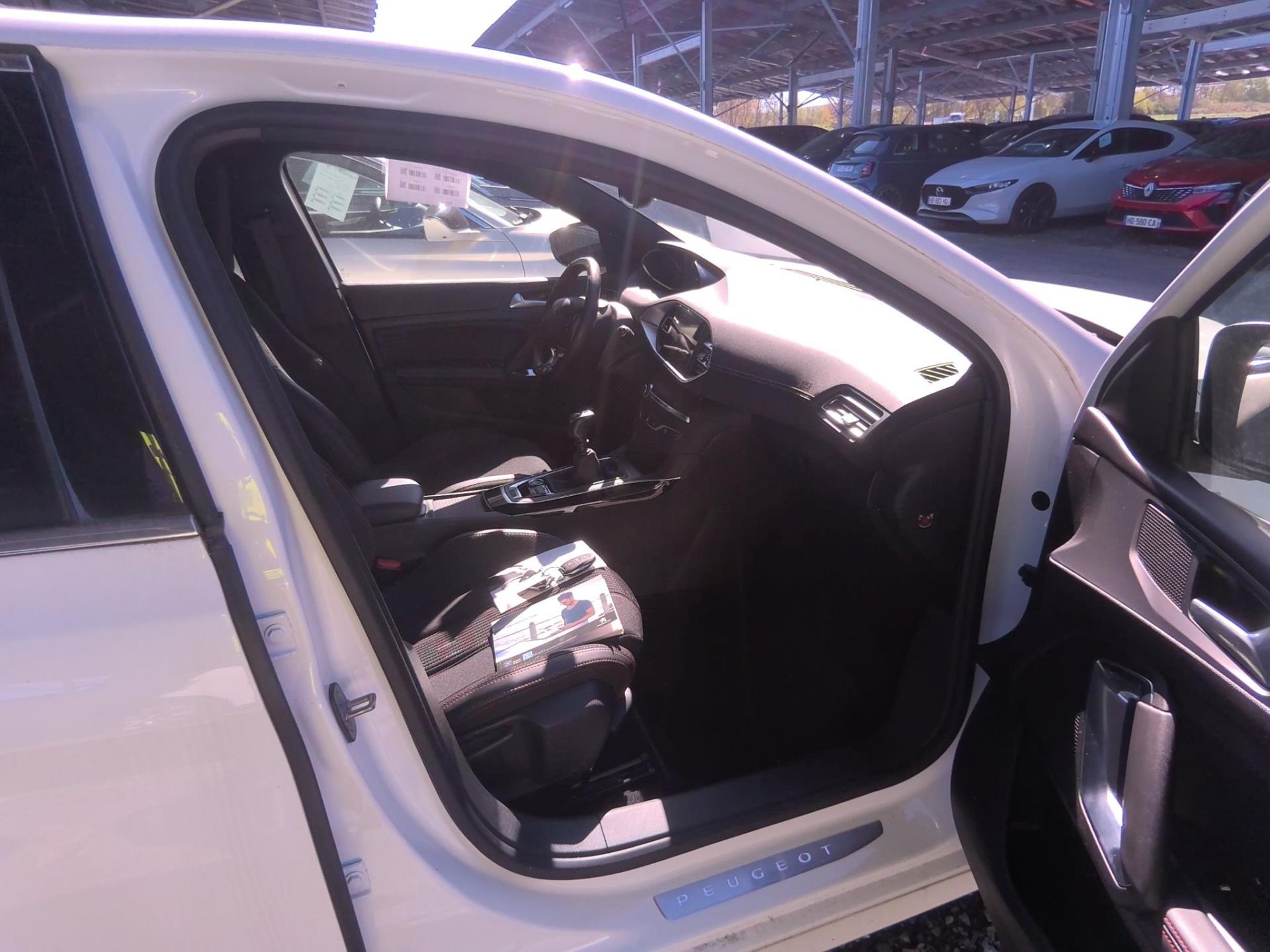 Peugeot 308 PureTech 130ch S&S BVM6 GT 2021