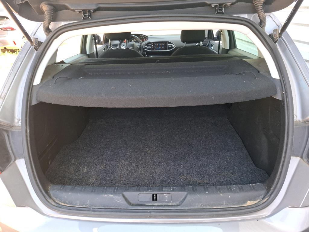 Peugeot 308 BlueHDi 130ch S&S EAT8 Active Business 2021