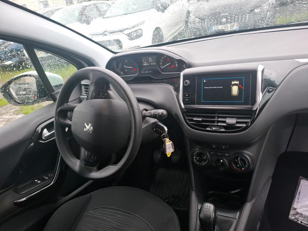 Peugeot 208R Entr 