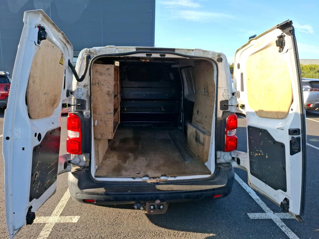 Citroen JUMPY FGN M BLUEHDI 120 S&S BVM6 CLUB 300 NM 2021