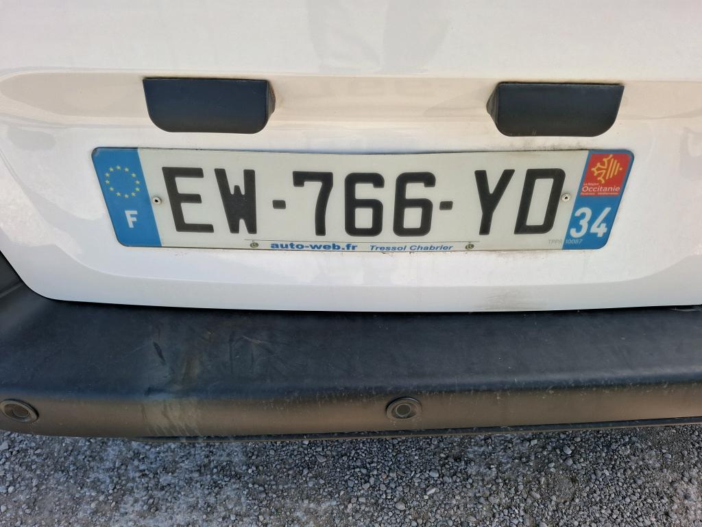 Peugeot PARTNER FOURGON STANDARD 1.6 BLUEHDI 100 BVM5 PREMIUM 2018