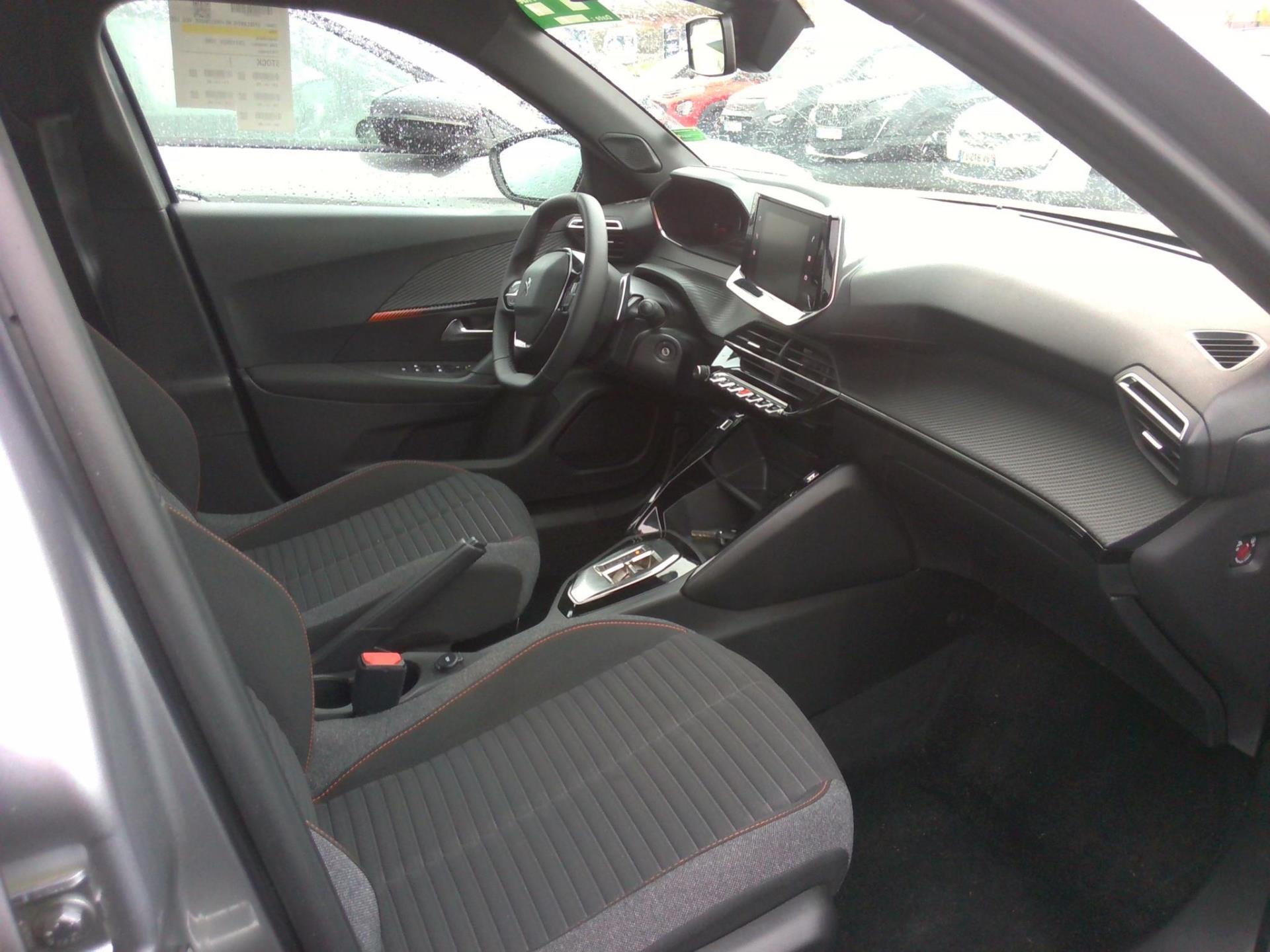 Peugeot 2008 PureTech 130 S&S EAT8 Active Pack 2023