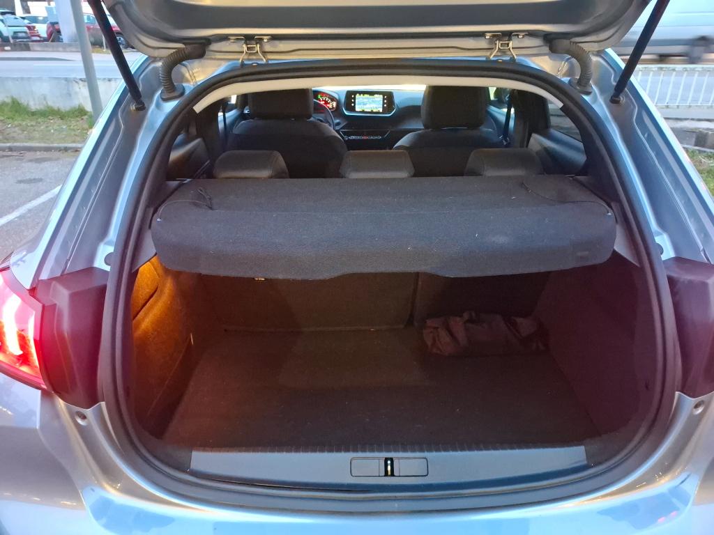 Peugeot 208 BlueHDi 100 S&S BVM6 Allure 2023