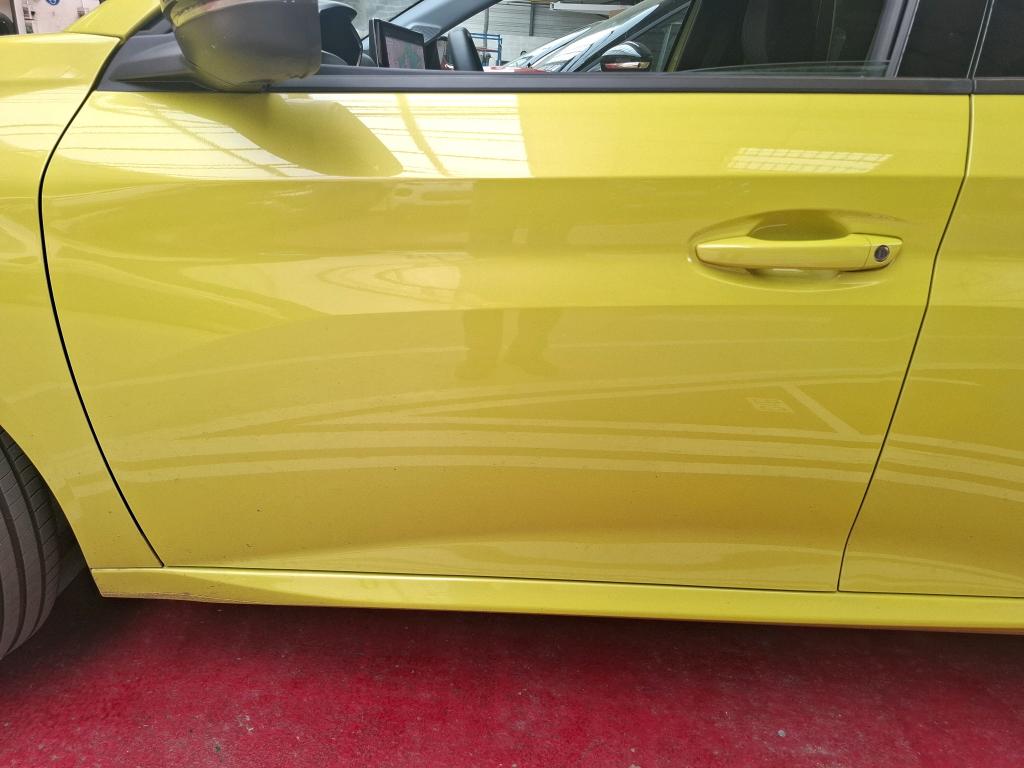 Peugeot 208 Hybrid 110 ch e-DCS6 Allure 2025