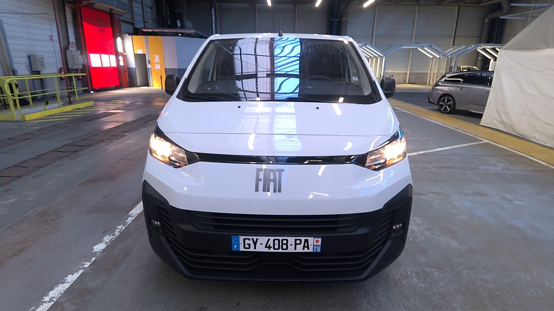 FIAT SCUDO FOURGON BLUEHDI 145 M S&S EAT8 2024