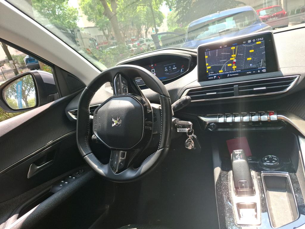 Peugeot 3008 BlueHDi 130ch S&S EAT8 Active Business 2020
