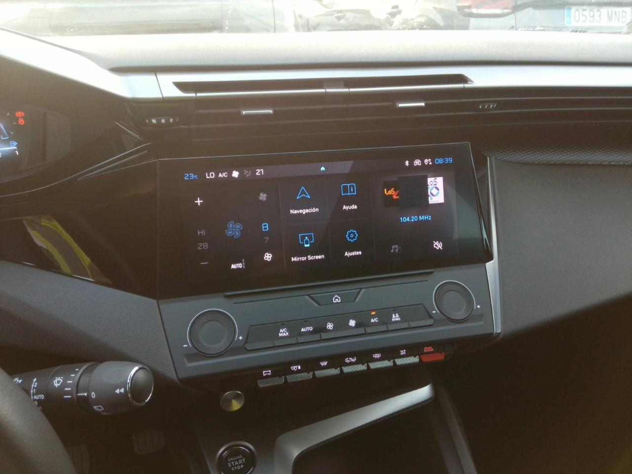 Foto Peugeot 308 8