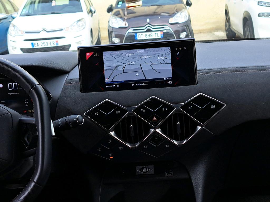 DS DS3 Crossback BlueHDi 130 EAT8 Performance Line 2020