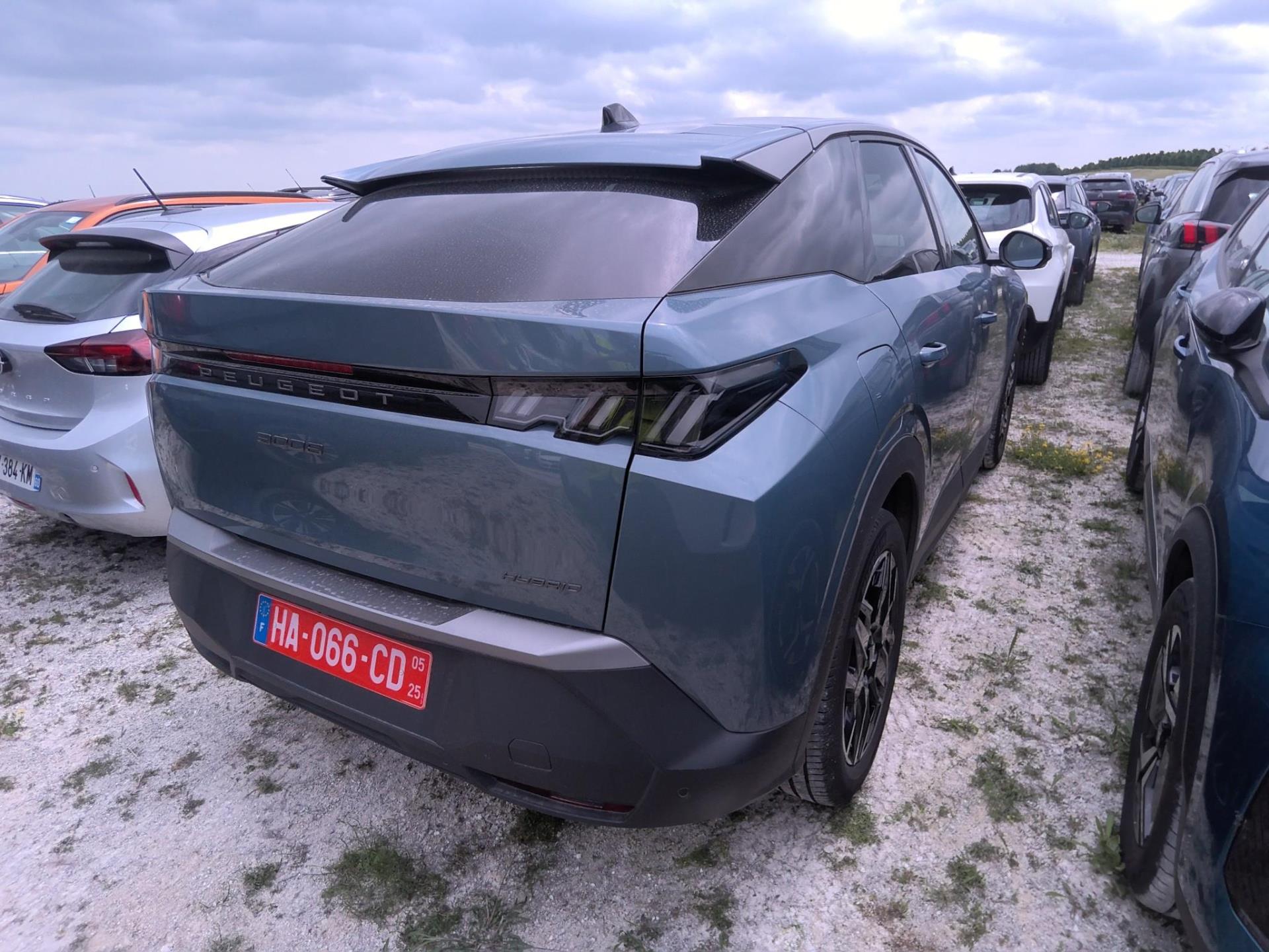 Peugeot 3008 Hybrid 136 e-DCS6 Allure 2024