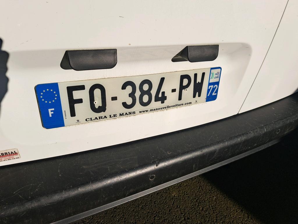 Peugeot PARTNER FOURGON STANDARD 650 KG BLUEHDI 75 BVM5 PREMIUM 2020