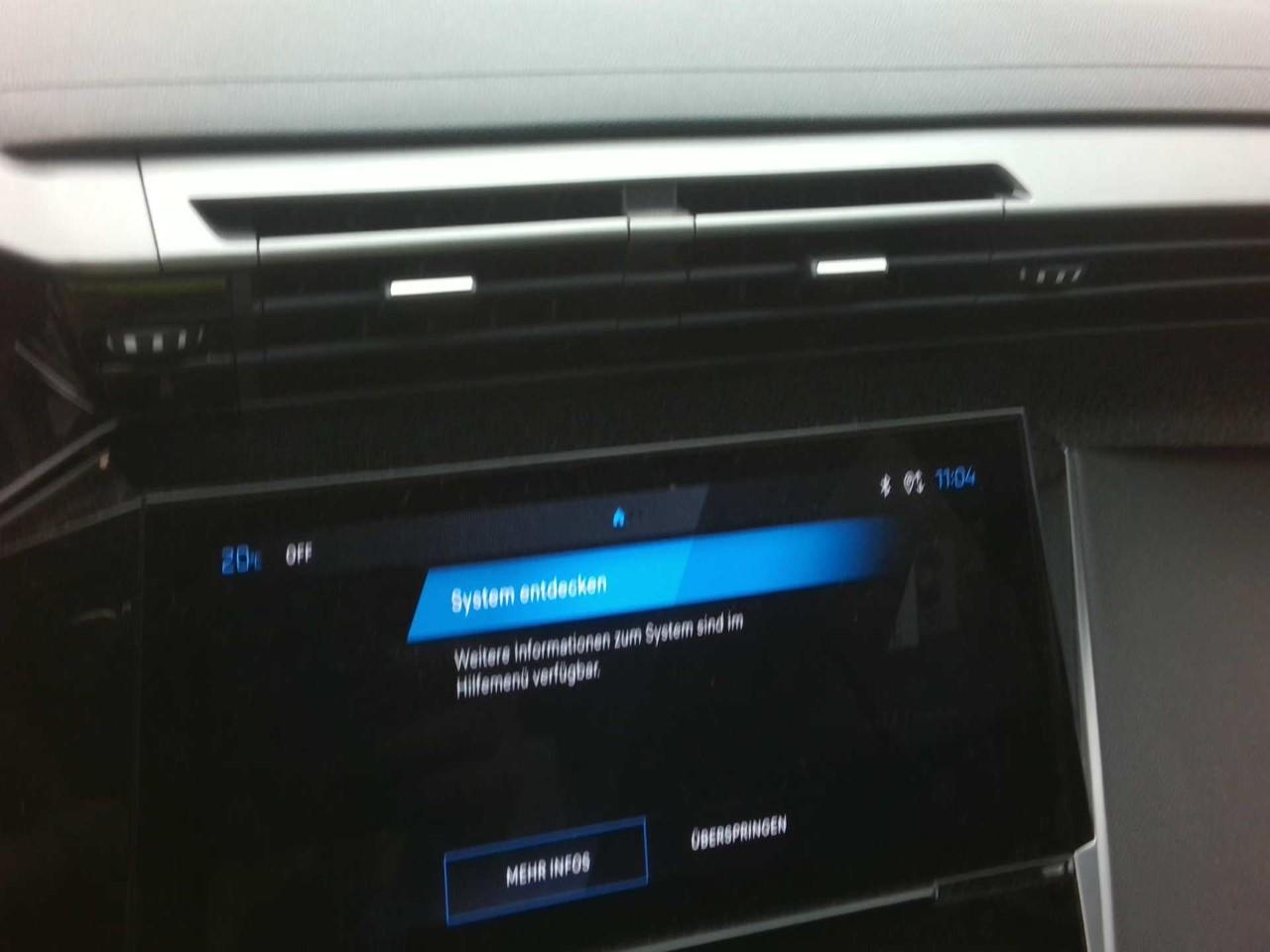 Foto Peugeot 408 10