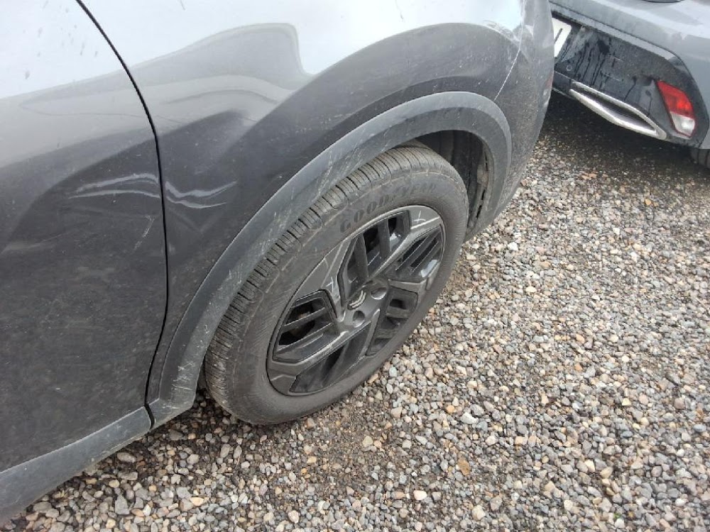 Foto Citroën C4 X 4