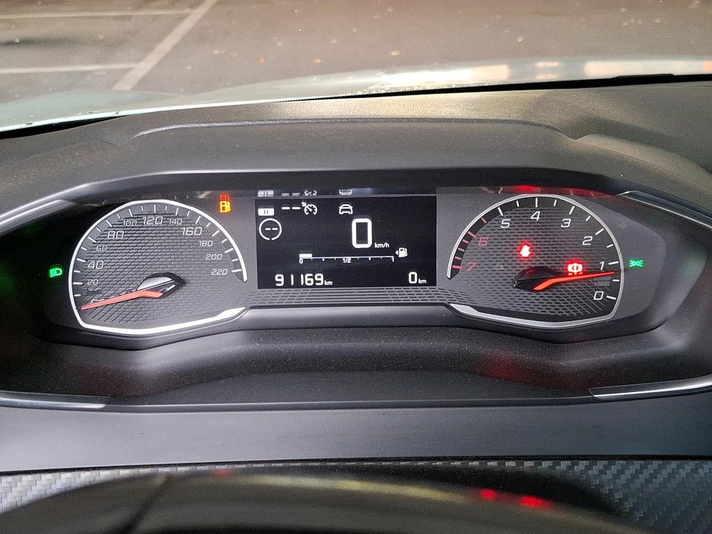 Peugeot 208 BLUEHDI 100 S&S BVM6 PREMIUM PACK 2021