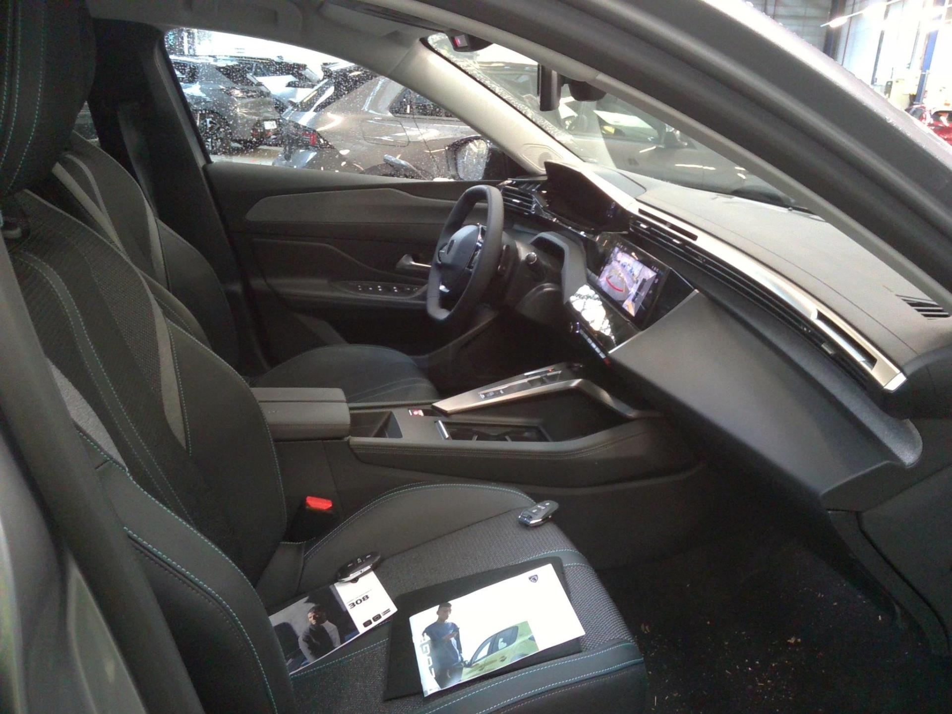 Peugeot 308 SW BlueHDi 130ch S&S EAT8 Allure 2024