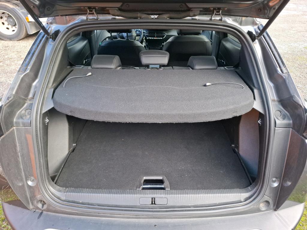 Peugeot 2008 BlueHDi 130 S&S EAT8 Allure 2023