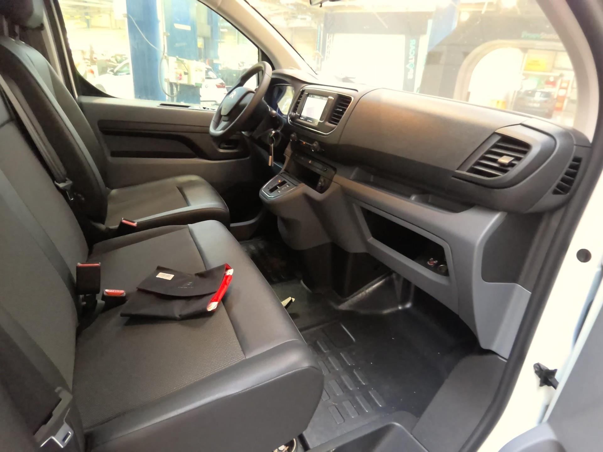 Citroen E-JUMPY FGN M 100 KW (136 CH) BATTERIE 75 KWH DRIVER 2021