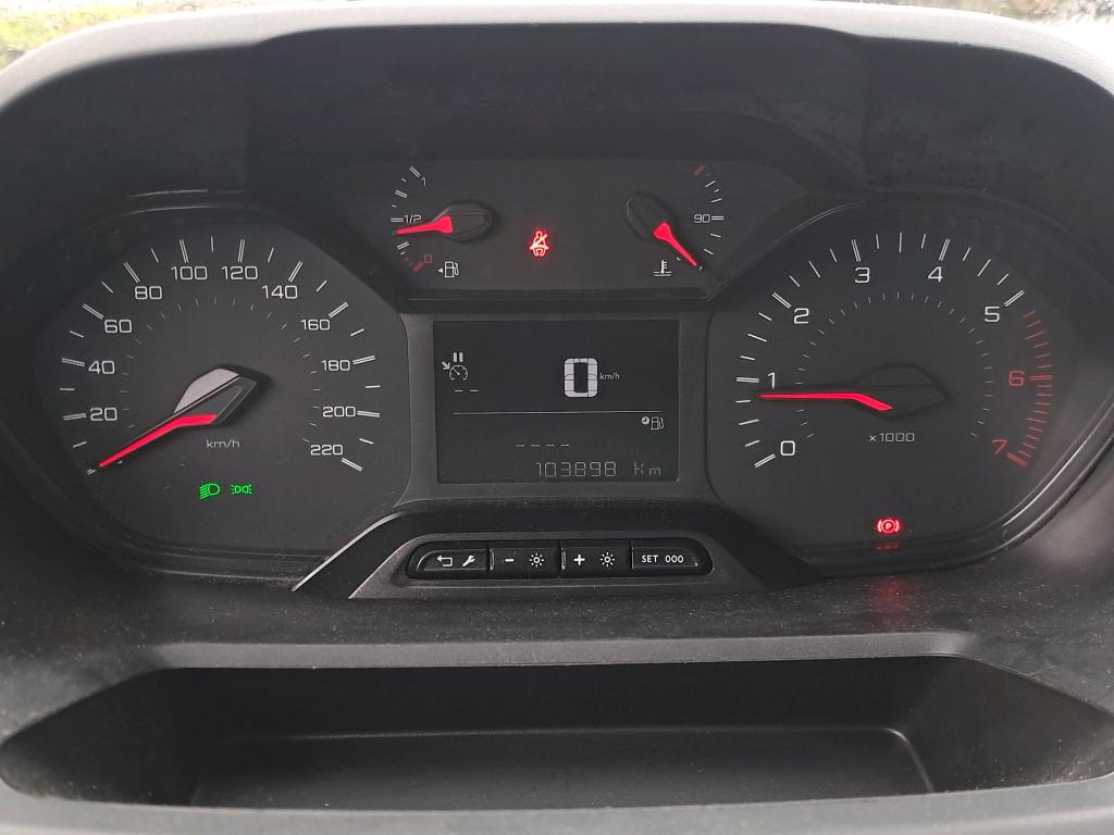 Peugeot PARTNER FOURGON STANDARD 1000 KG BLUEHDI 100 S&S BVM5 GRIP 2020