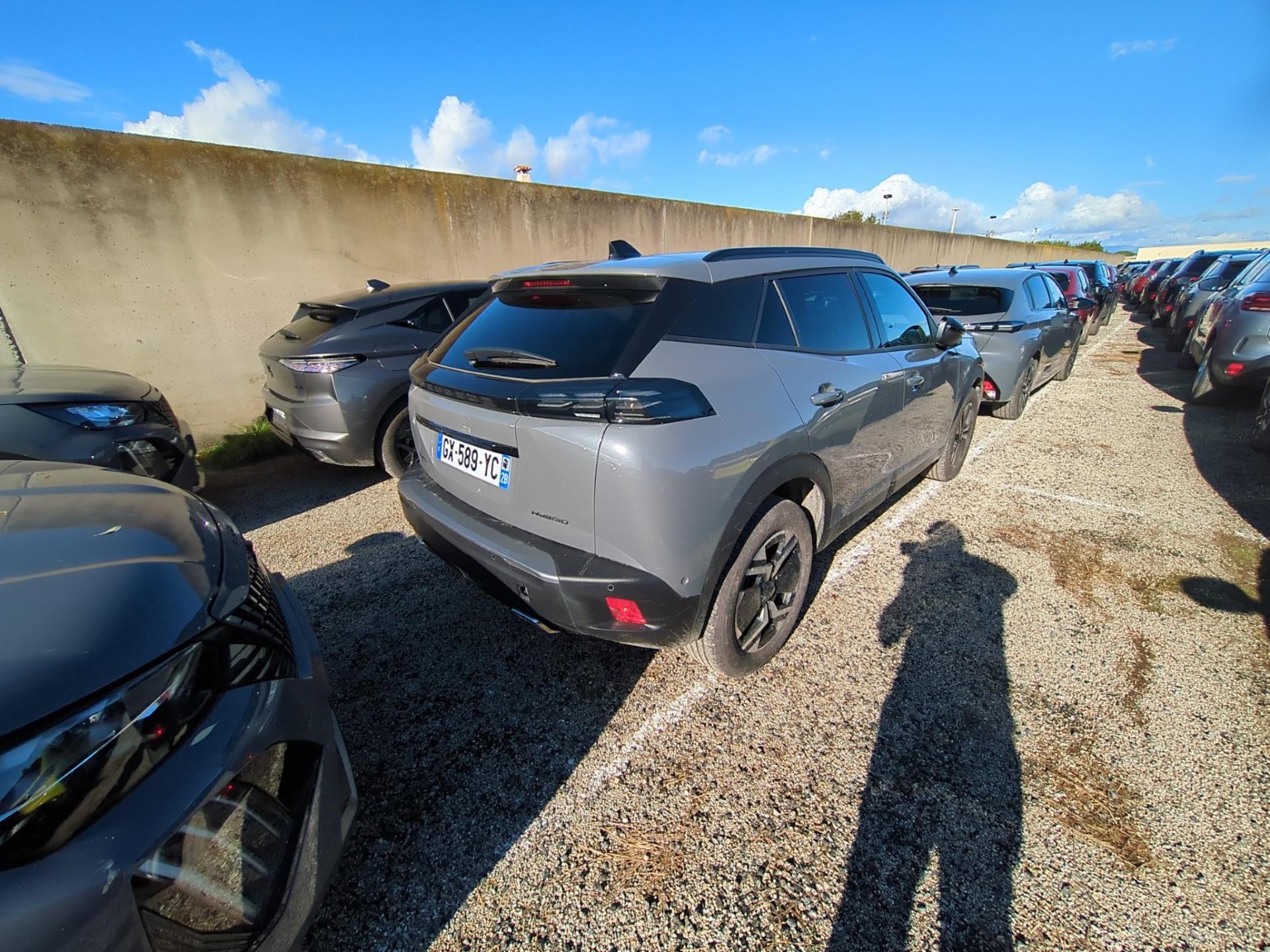 Peugeot 2008 Hybrid 136 e-DCS6 Allure 2024