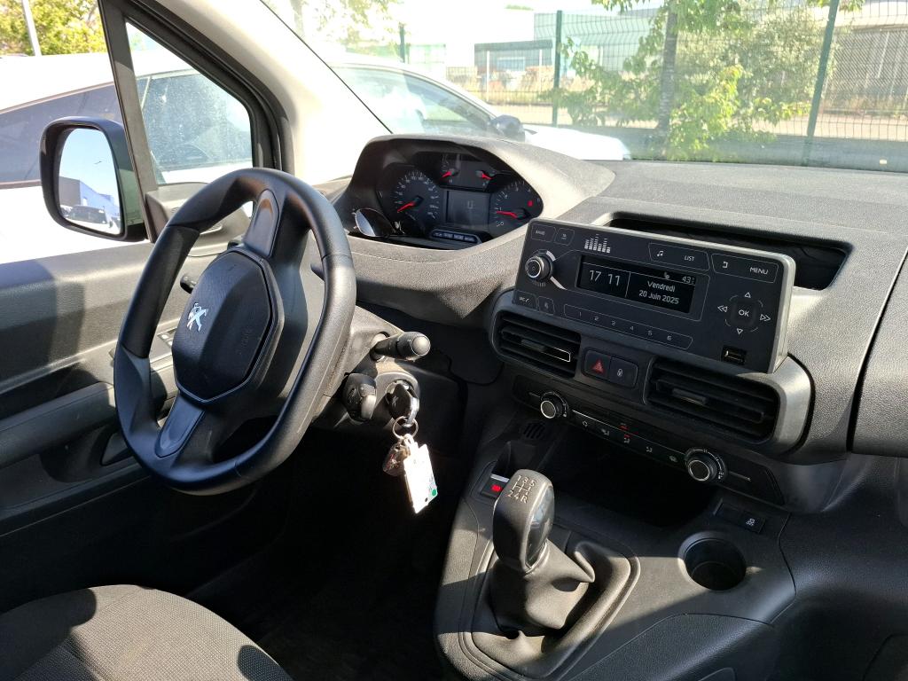Peugeot PARTNER FOURGON STANDARD 650 KG BLUEHDI 75 BVM5 PREMIUM 2020