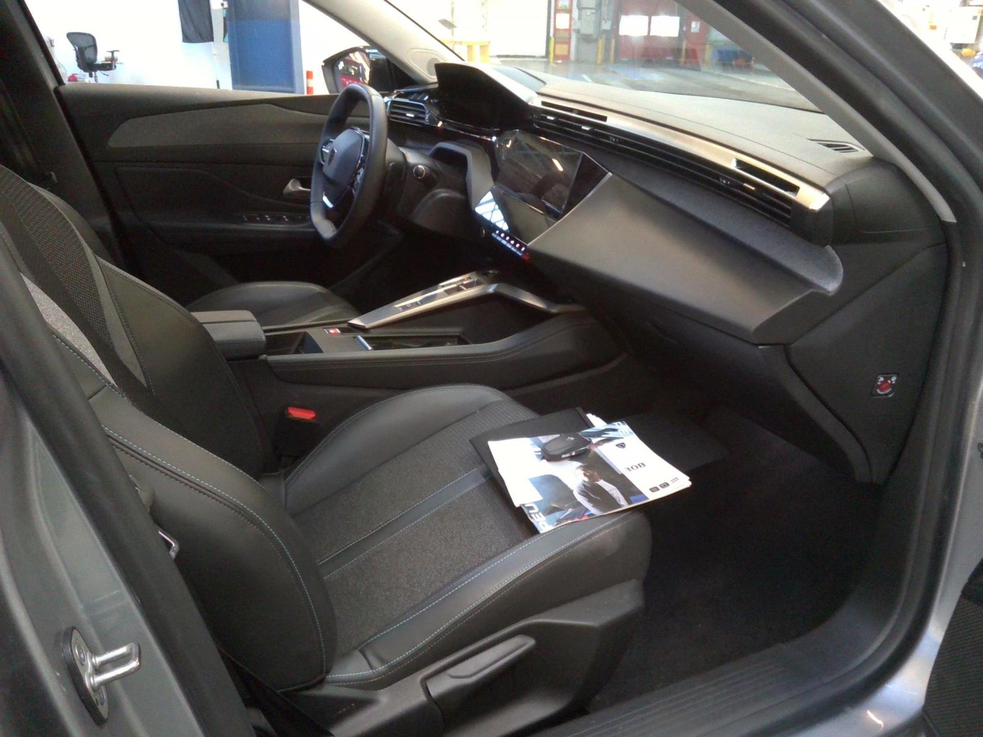 Peugeot 308 BlueHDi 130ch S&S EAT8 Allure 2023
