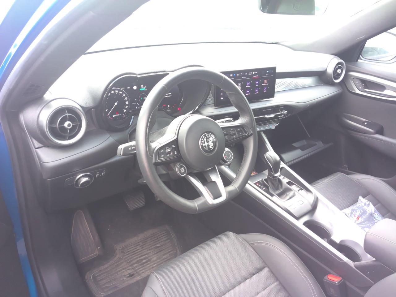 Foto Alfa Romeo Tonale 4