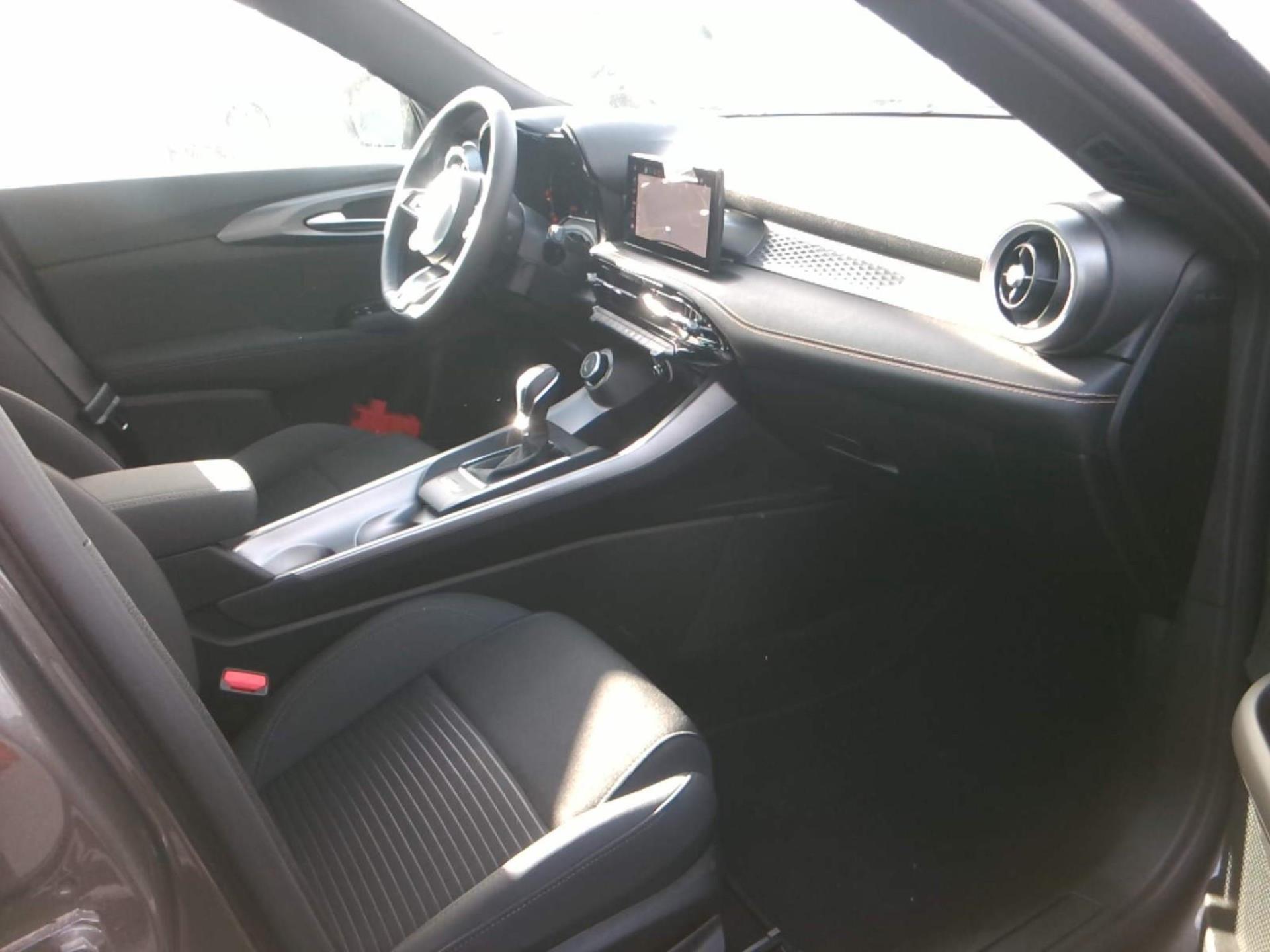 ALFA ROMEO Tonale 1.5 Hybrid 130 ch TCT7 Sprint 2024