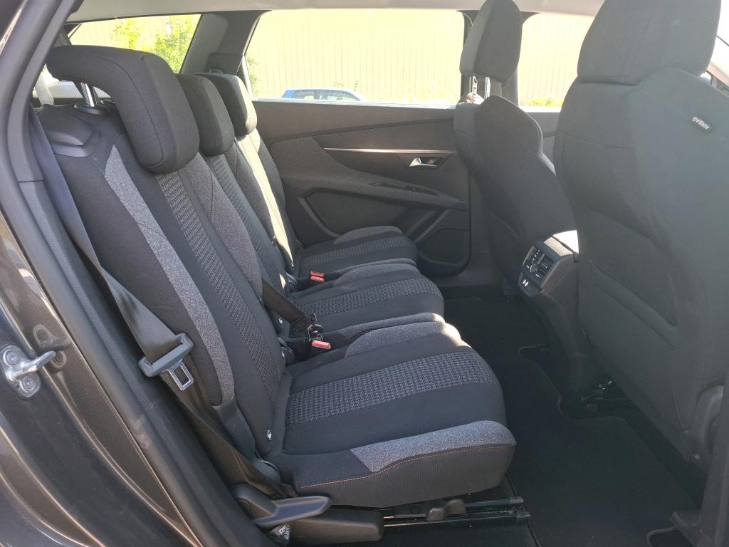 Peugeot 5008 BlueHDi 130ch S&S EAT8 Active Pack 2022