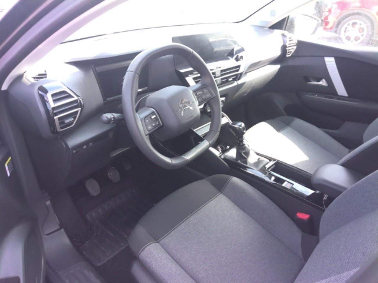 Foto Citroën C4 X 3