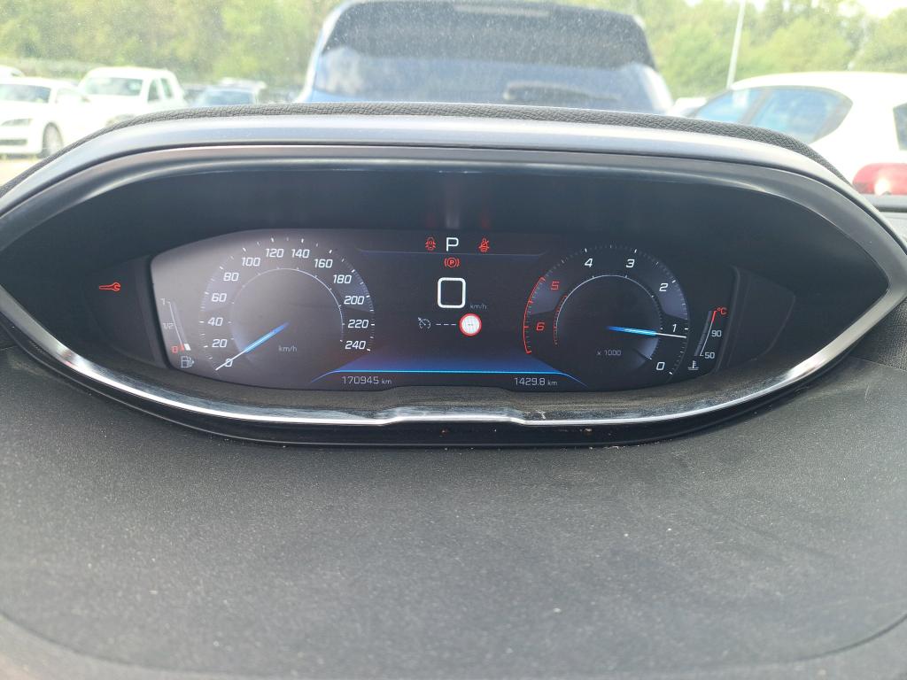 Peugeot 3008 BlueHDi 130ch S&S EAT8 Active Business 2020