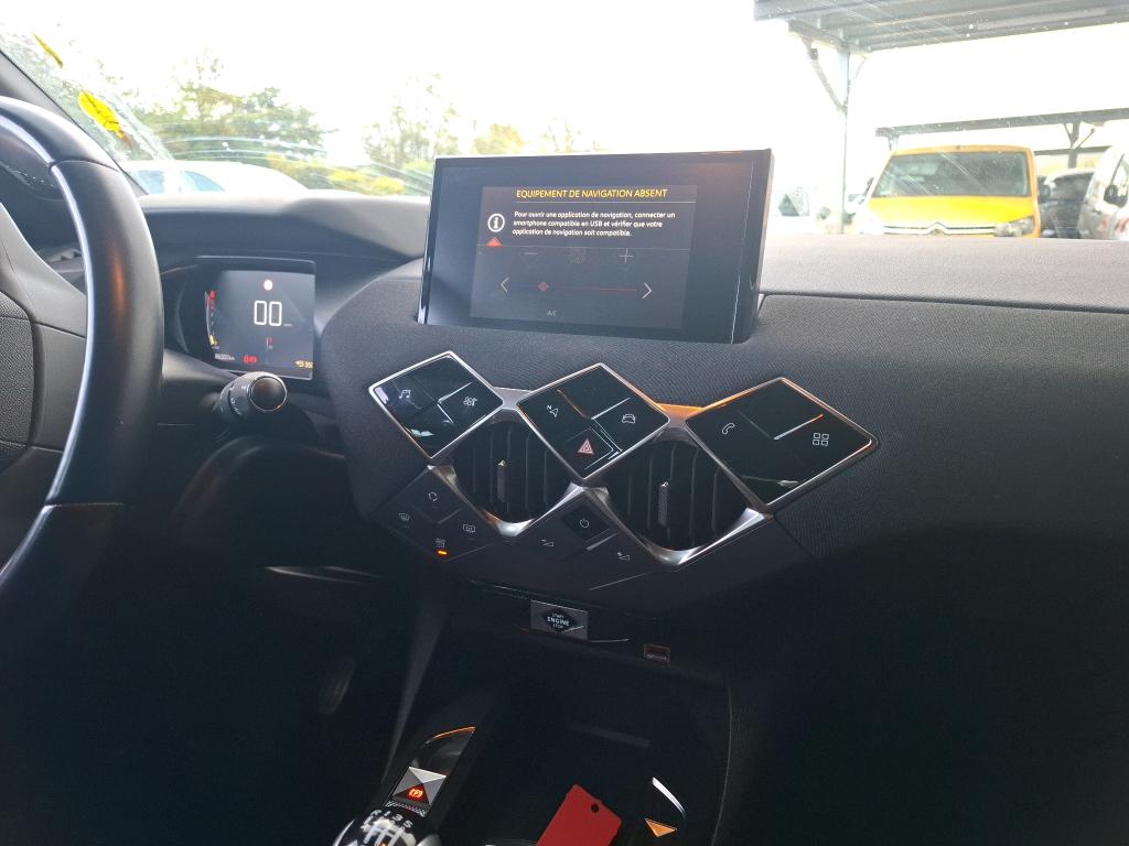 DS DS3 Crossback BlueHDi 110 BVM6 Montmartre 2021