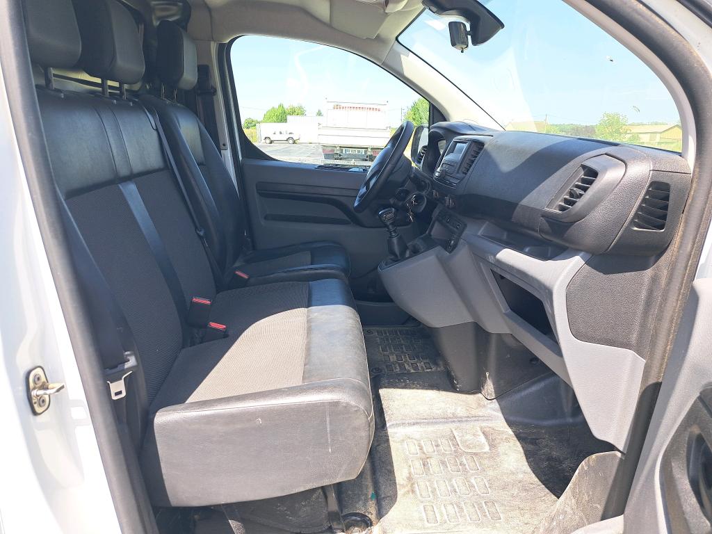Peugeot EXPERT FGN TOLE STANDARD 1.5 BLUEHDI 120 S&S BVM6 PREMIUM 2020