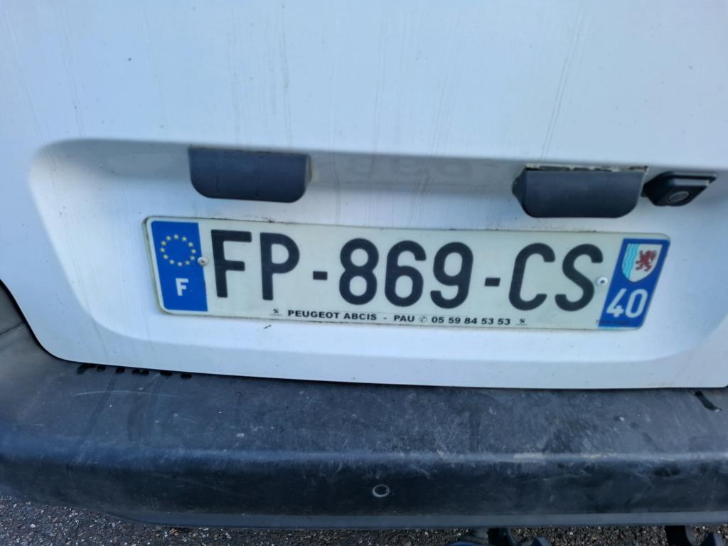 Peugeot PARTNER FOURGON STANDARD 650 KG BLUEHDI 100 S&S BVM5 PREMIUM 2020
