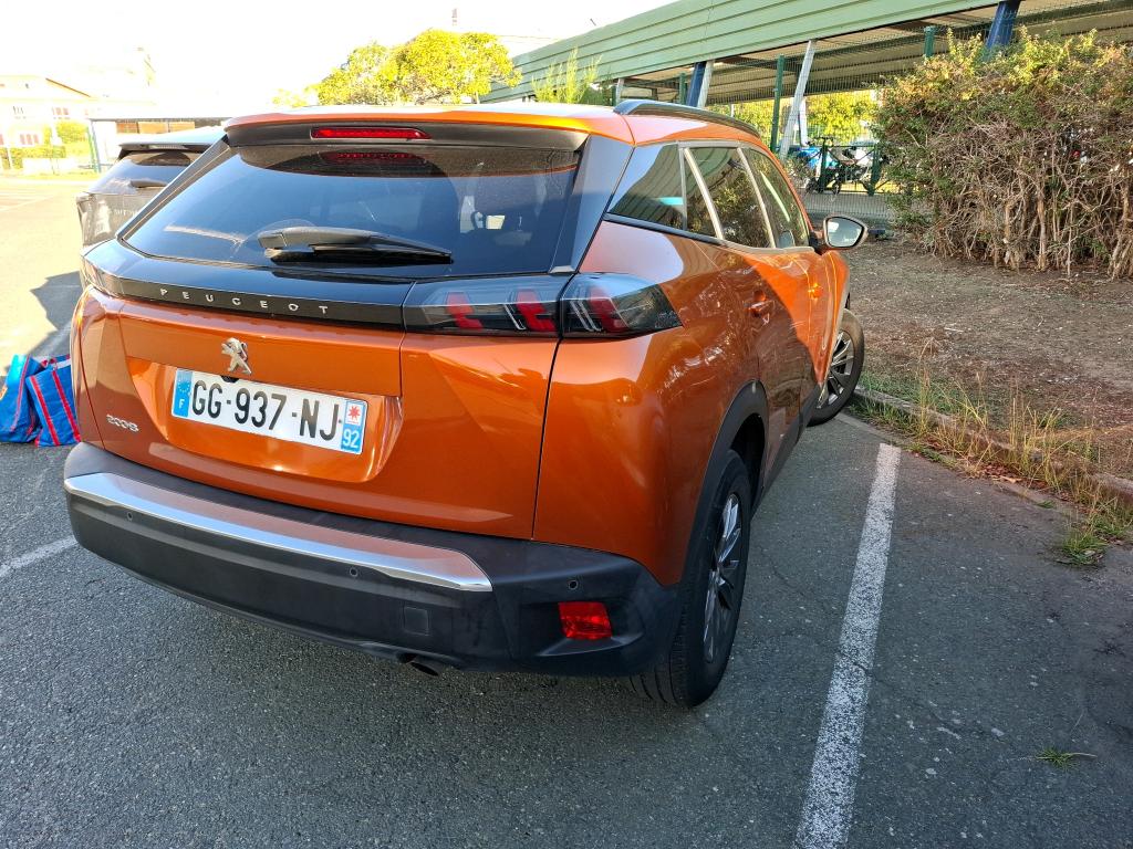 Peugeot 2008 PureTech 100 S&S BVM6 Style 2022