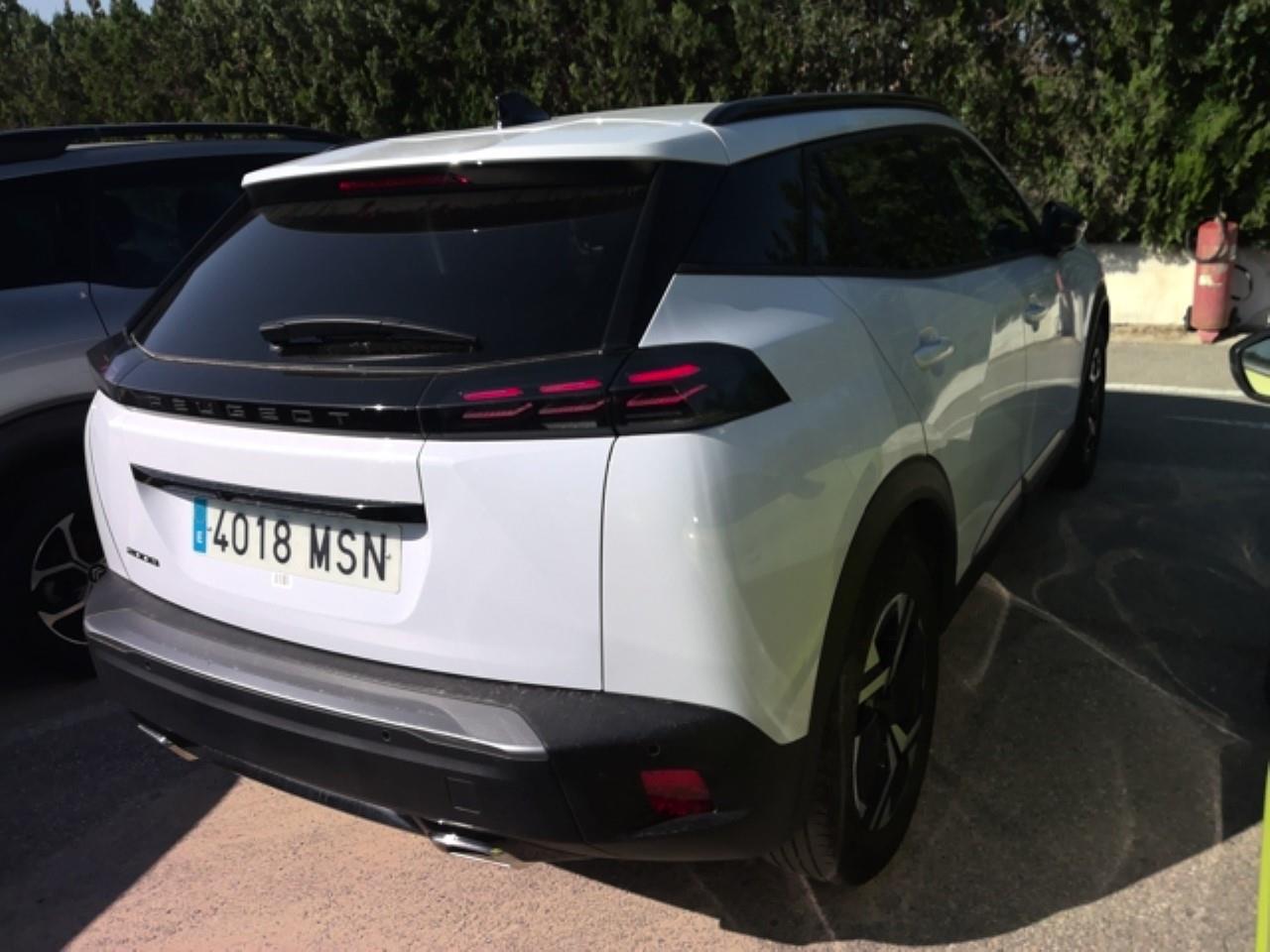 Foto Peugeot 2008 4