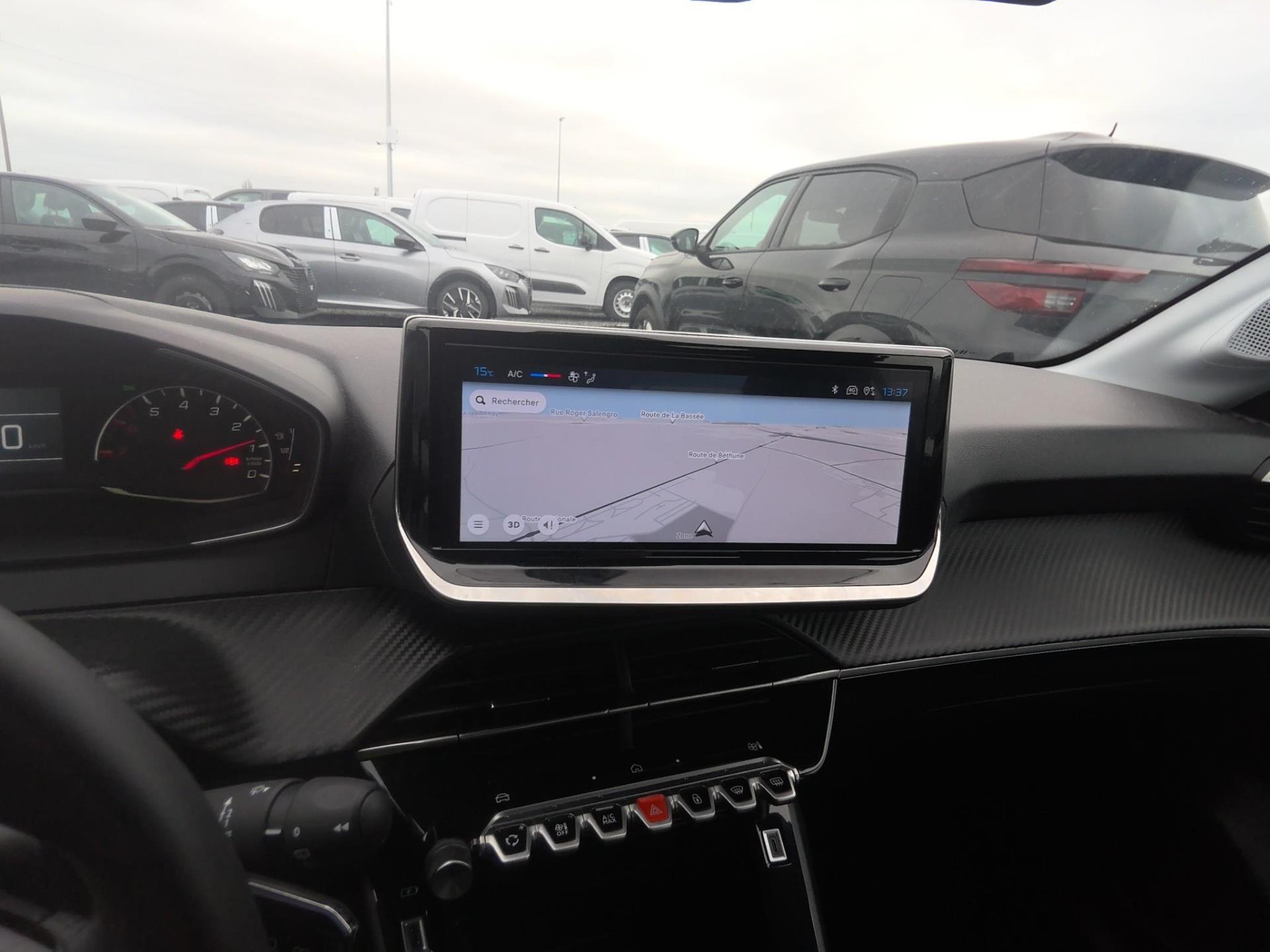 Peugeot 208 100 S&S BVM6 Style 2025