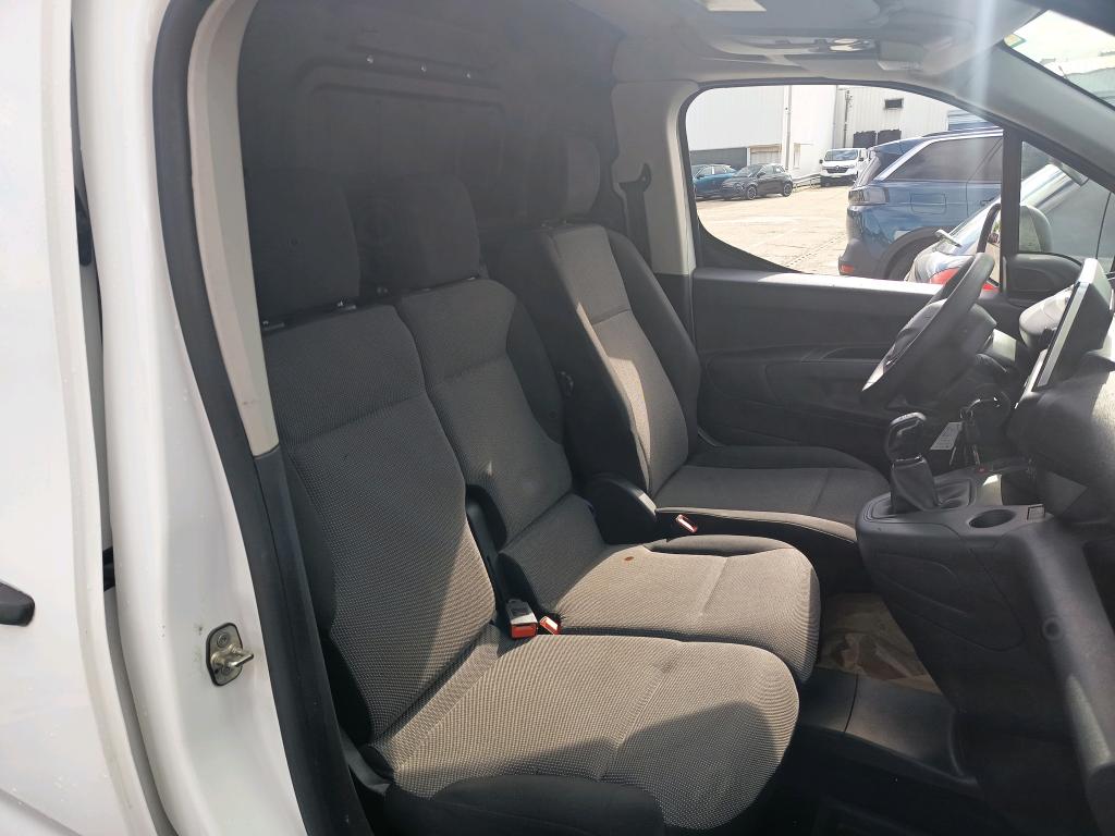 Peugeot PARTNER FOURGON STANDARD 1000 KG BLUEHDI 100 S&S BVM5 ASPHALT 2021