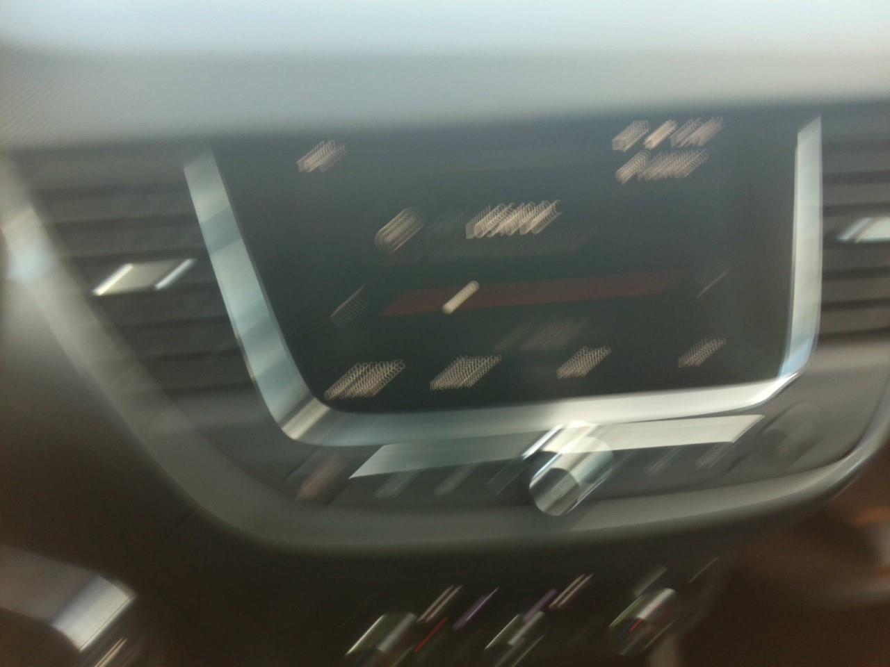 Foto Opel CrossLand 18