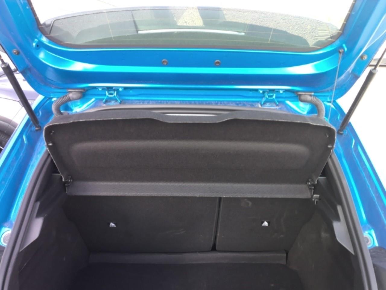 Foto Peugeot 208 9