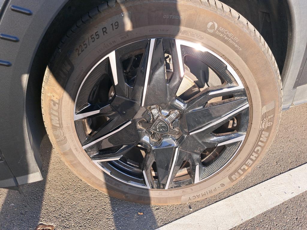 Peugeot 3008 Hybrid 145 e-DCS6 GT 2025