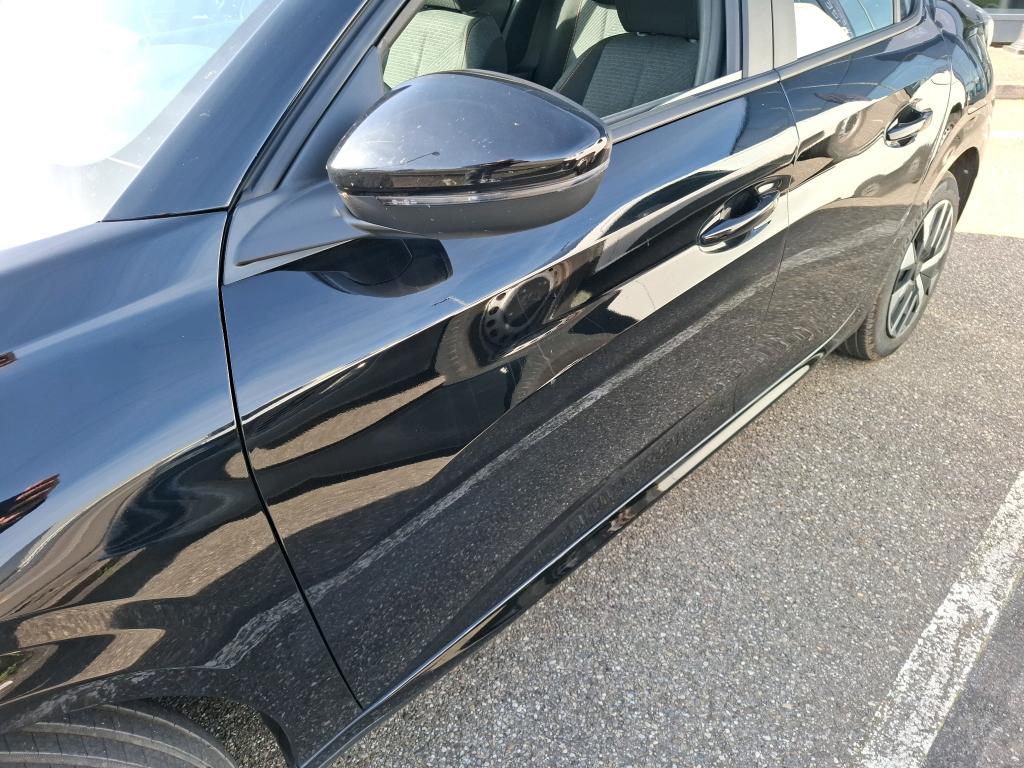 Peugeot 208 Hybrid 110 ch e-DCS6 Style 2025
