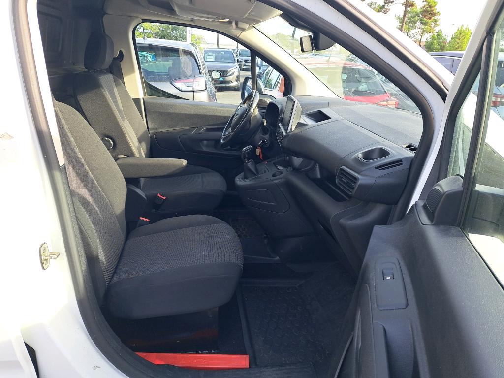 Opel COMBO CARGO 1.5 100 CH S/S L1H1 BVM6 STANDARD PACK CLIM 2021
