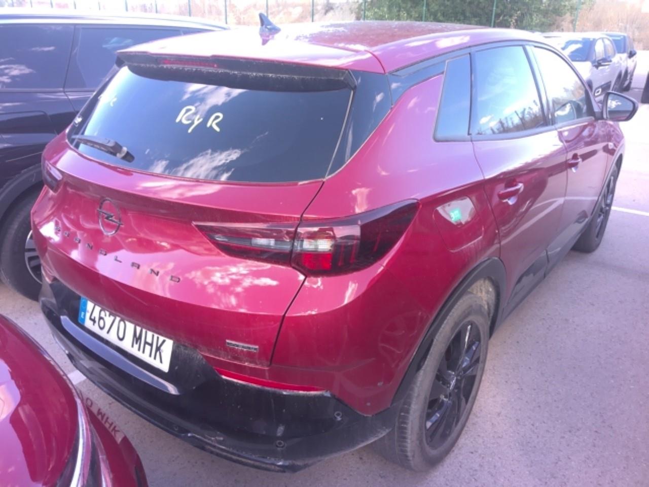 Foto Opel Grandland PHEV 3