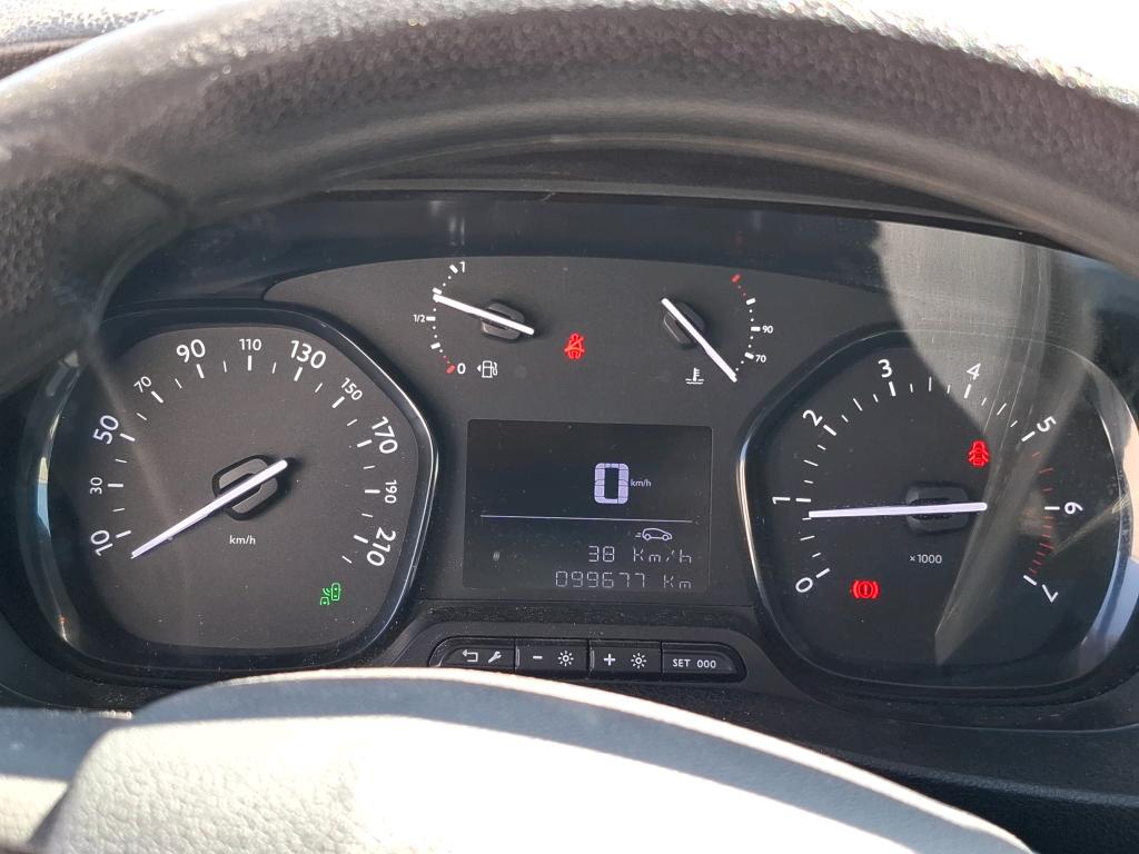 Peugeot EXPERT FGN TOLE STANDARD 2.0  BLUEHDI 120 S&S BVM6 PREMIUM 2020