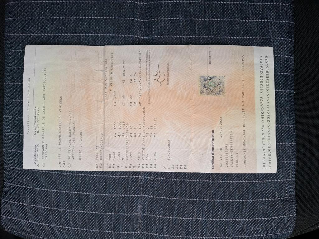 Peugeot 208 BLUEHDI 100 S&S BVM6 PREMIUM 2022