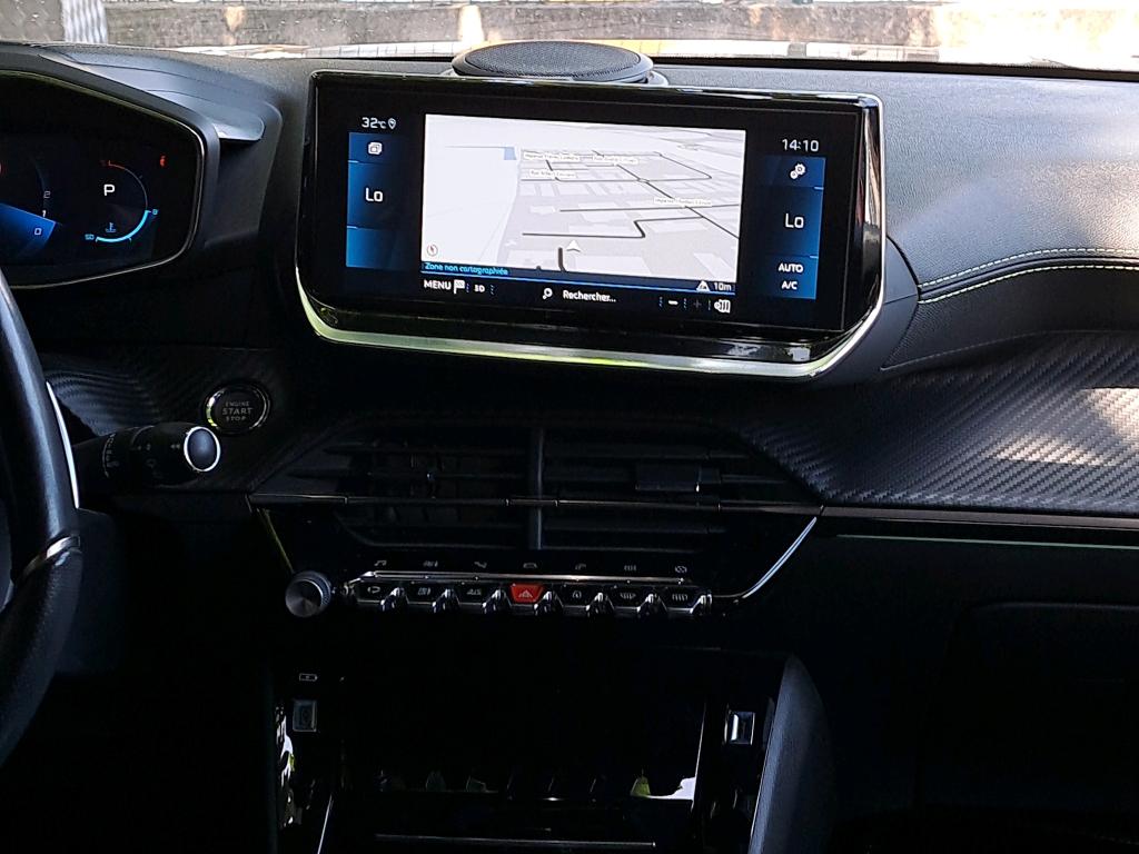 Peugeot 2008 BlueHDi 130 S&S EAT8 GT Line 2020