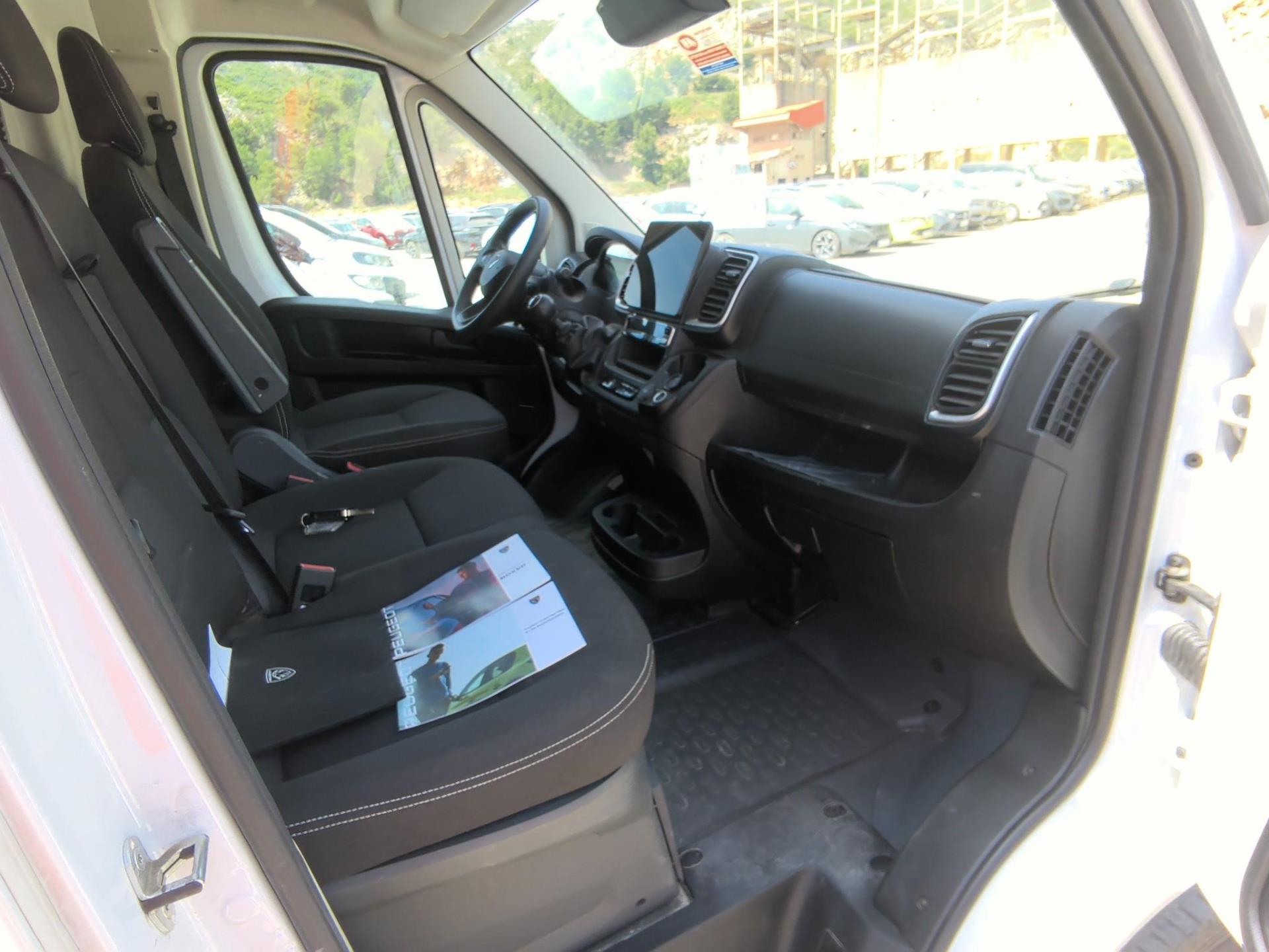 Peugeot BOXER FGN 3.5 T L2H1 140 S&S BVM6  2025