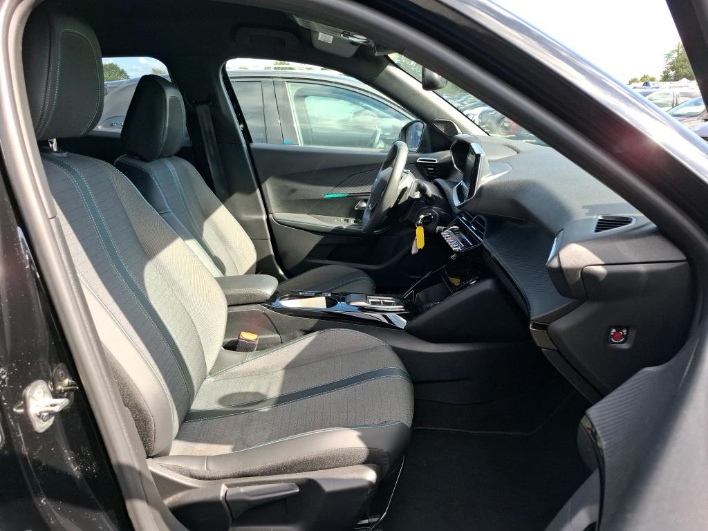 Peugeot 2008 BlueHDi 130 S&S EAT8 Allure 2023