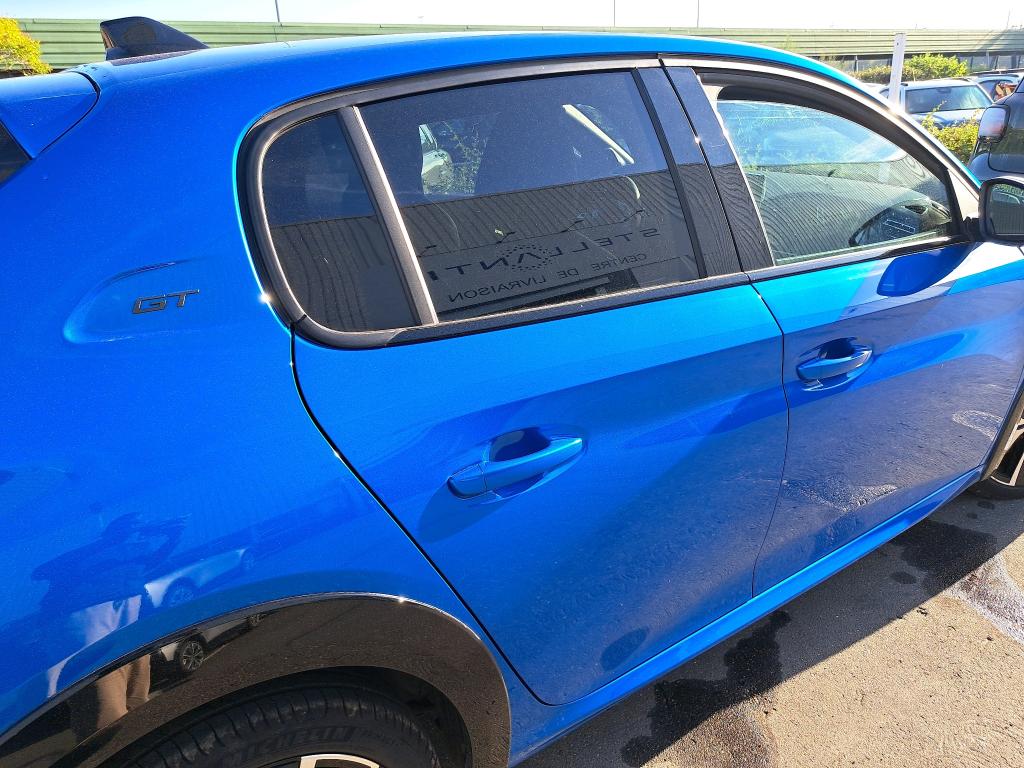 Peugeot 208 Hybrid 110 e-DCS6 GT 2025